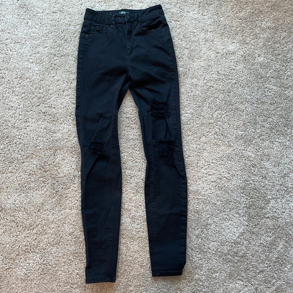 Distressed Skinny Jeans